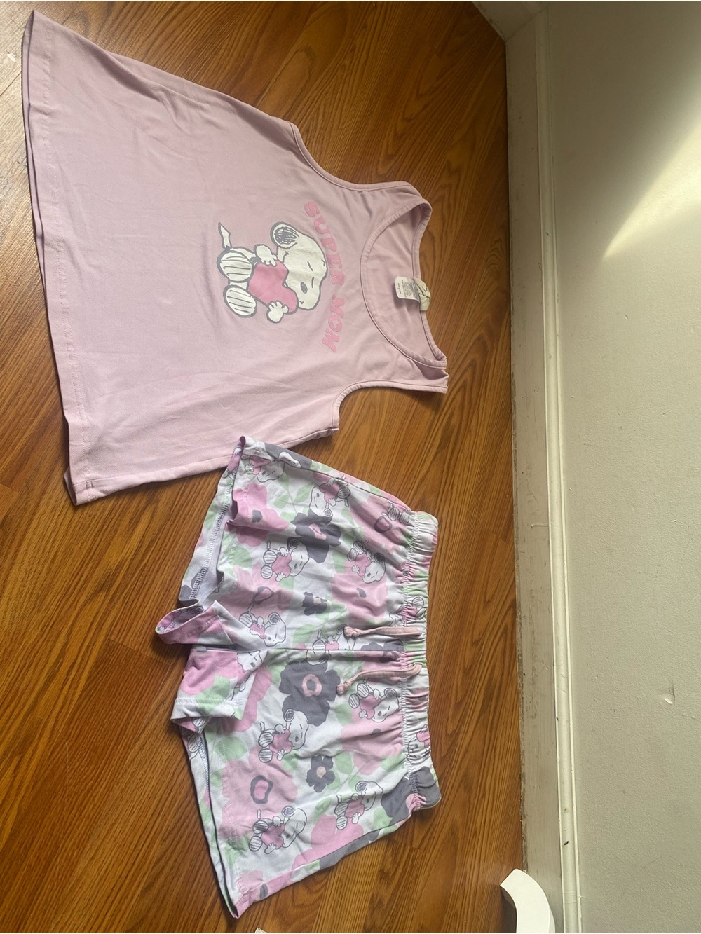 Peanuts Pink Snoopy Tank Top & Printed Shorts Pajama Set